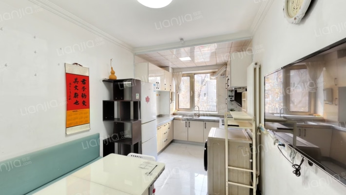 红旗村六号院二手房实景图