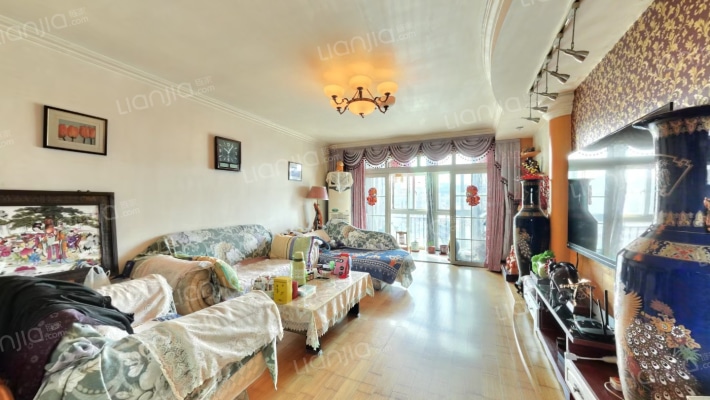 青岛嘉园二手房实景图