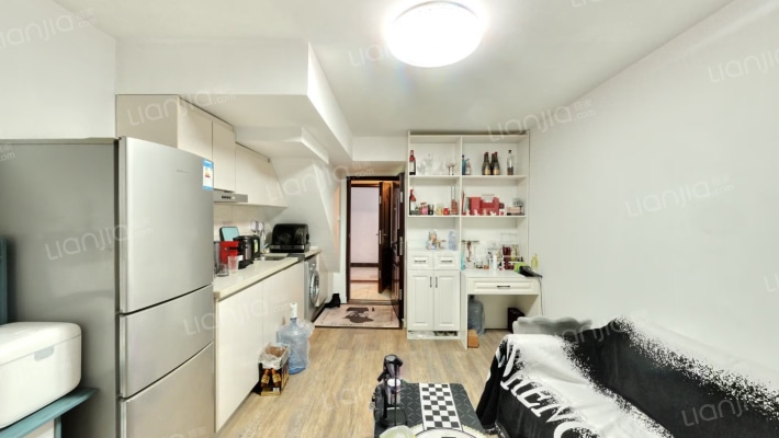 钱隆奥体城二手房实景图