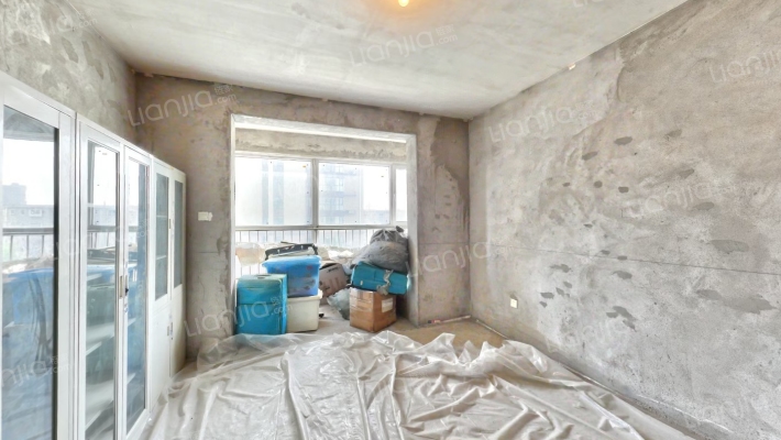 春天里二手房实景图