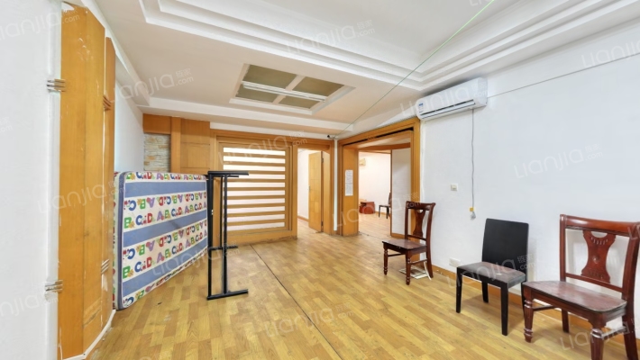 長漢新邨二手房实景图