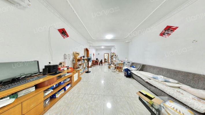 新龙岗花园南区二手房实景图