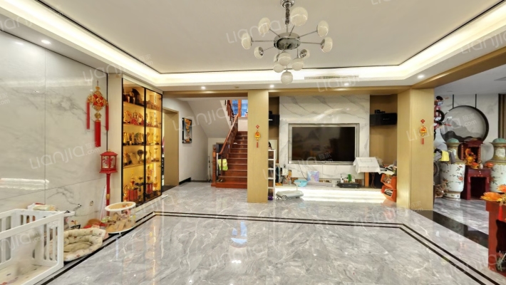 龙居花园7区二手房实景图