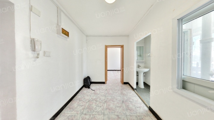 东馨园二手房实景图