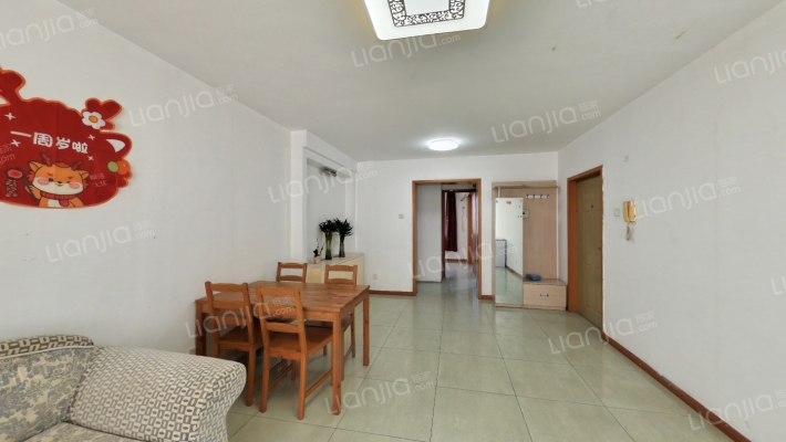 龙腾苑四区二手房实景图