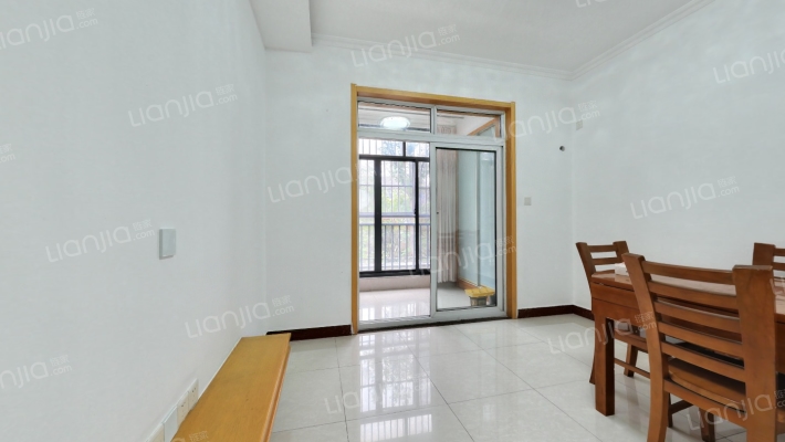 高华幸福家园一二期二手房实景图