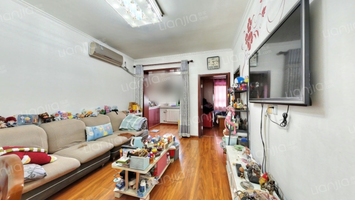 燕化星城健德一里二手房实景图