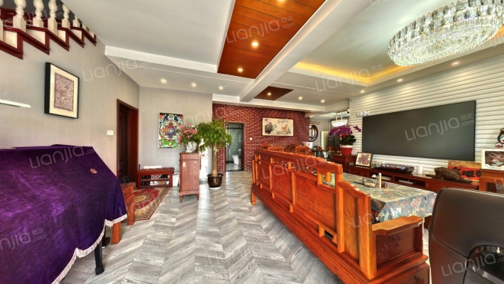 龙城花园S区二手房实景图