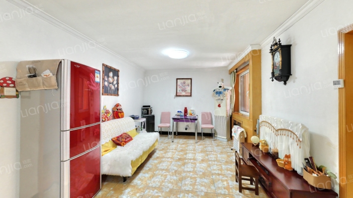 苹果园小区一区二手房实景图