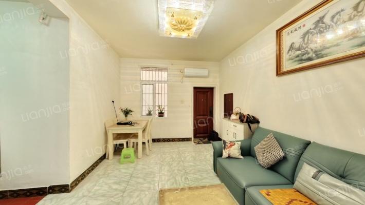 商业一街24号二手房实景图