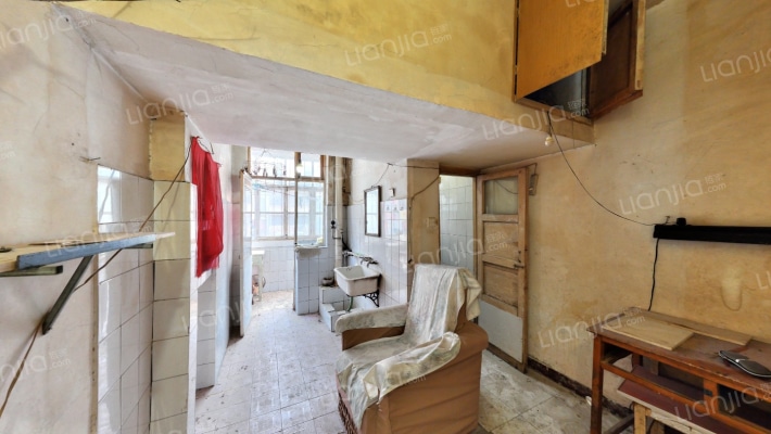 国防建宿舍(靶场街)二手房实景图