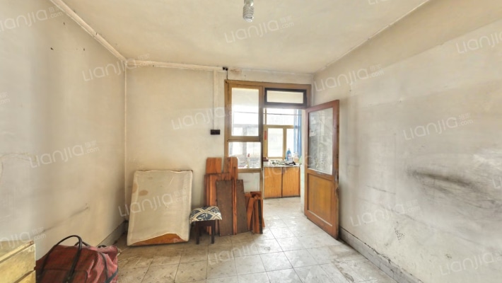 解放西路84号二手房实景图