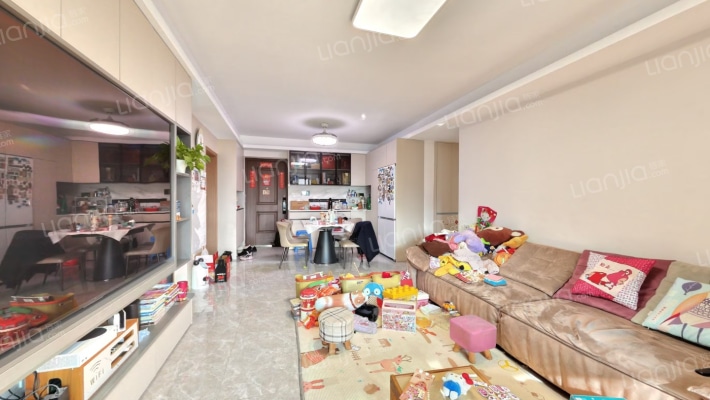 虹桥灿耀星城一期（泾悦雅苑）二手房实景图