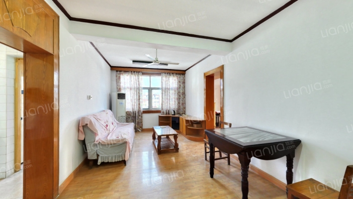 新建巷二手房实景图