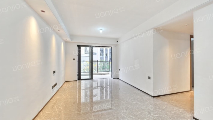 卓越东部蔚蓝海岸六期二手房实景图