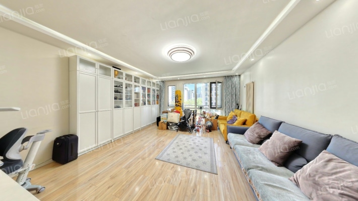卡尔生活馆二手房实景图