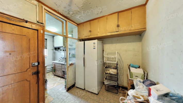 建国路100号二手房实景图