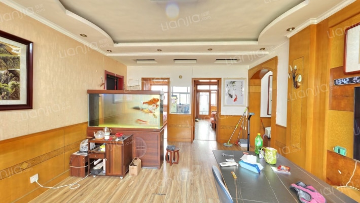 化机宿舍二手房实景图