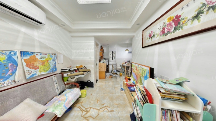 文天公寓二手房实景图