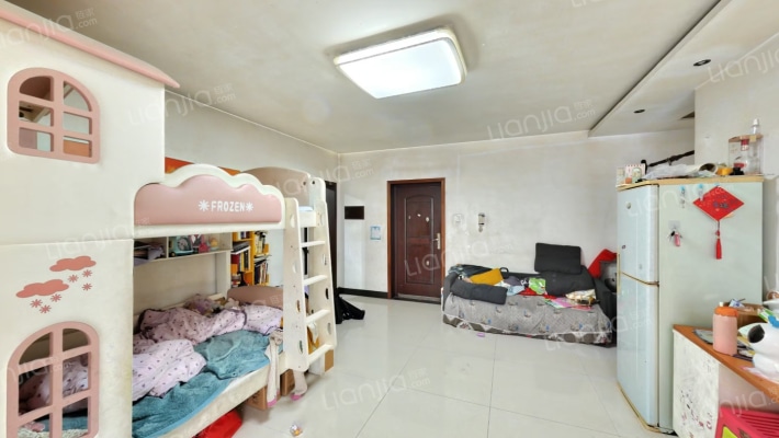 隆园居二手房实景图