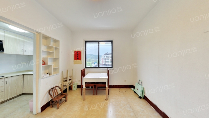 邱山大街32号二手房实景图