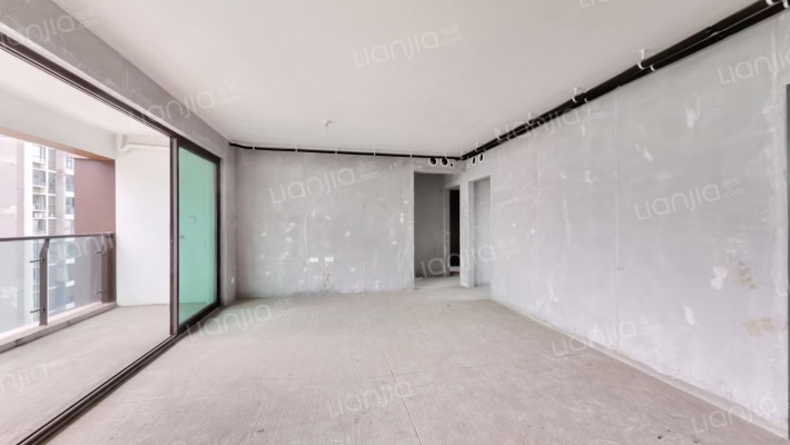 空港发展·云璟铂樾二手房实景图