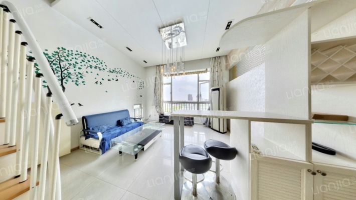 青春驿站二手房实景图