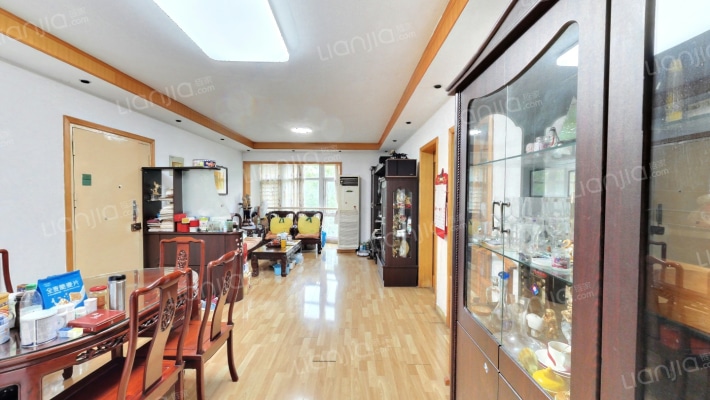 长发公寓二手房实景图
