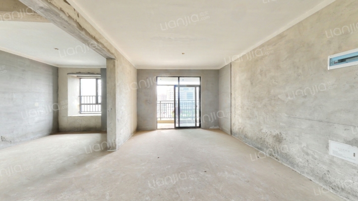 港尚府二手房实景图