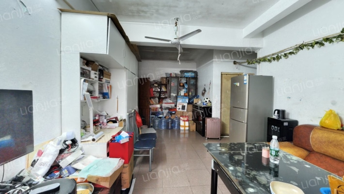 珠影综合楼二手房实景图