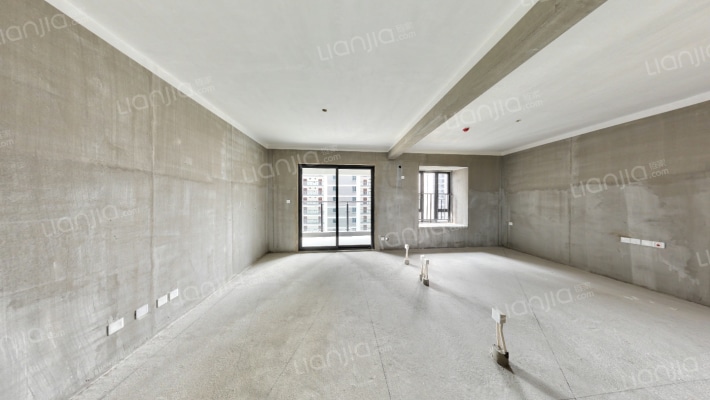 中建和樾雅居二手房实景图