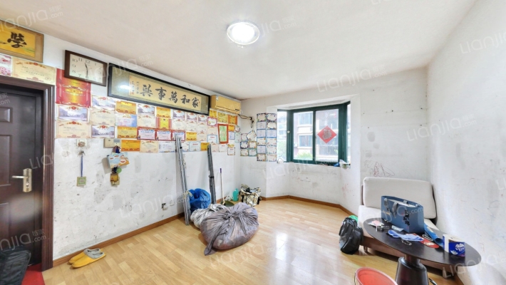 径香苑二手房实景图