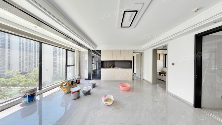 中建蔚蓝之城翠竹园二手房实景图