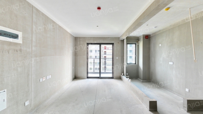 中建和萃雅居二手房实景图