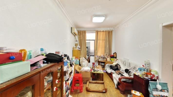 航侧小居二手房实景图