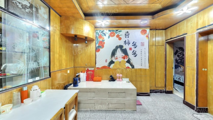 银湘浦新村二手房实景图