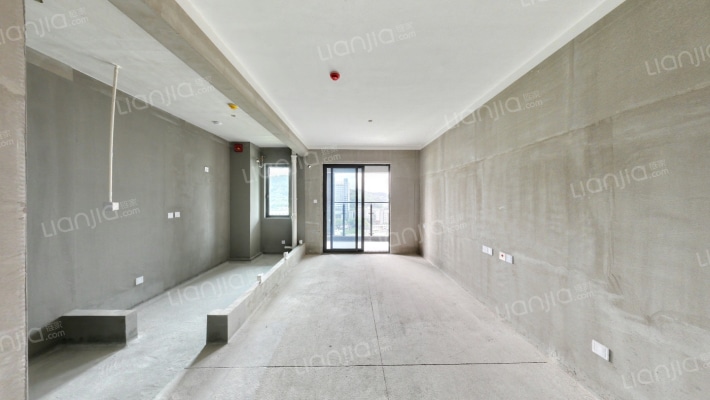 中建和萃雅居二手房实景图