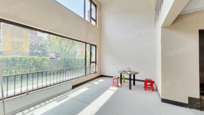 中建海河陆號院二手房实景图