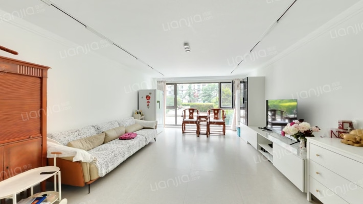 风格雅园二手房实景图