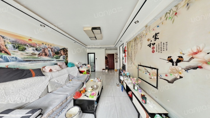港福新苑二手房实景图