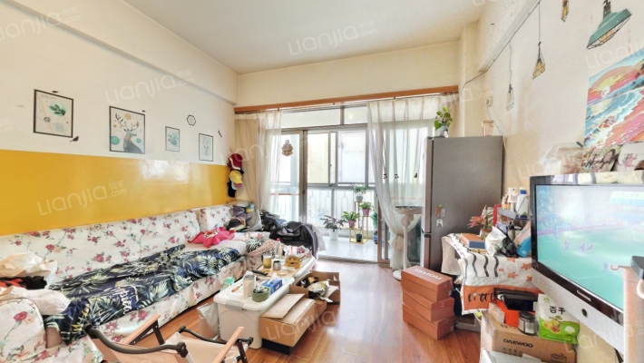 和风楼二手房实景图