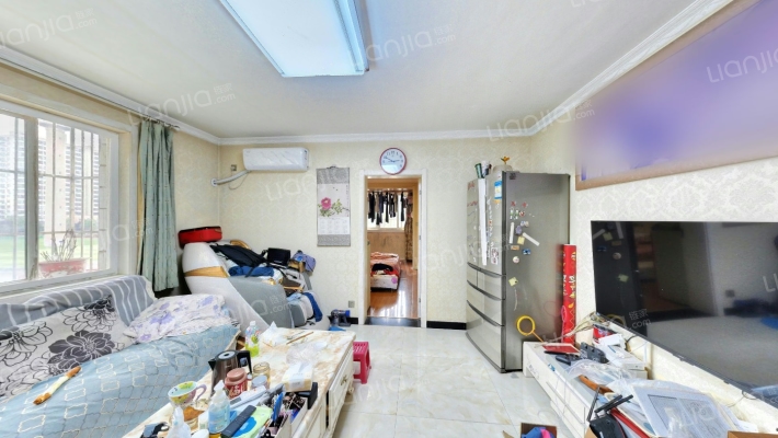 伞塔路体校家属院二手房实景图