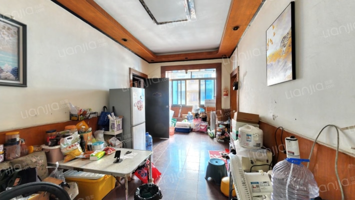 新村河边街15号院二手房实景图