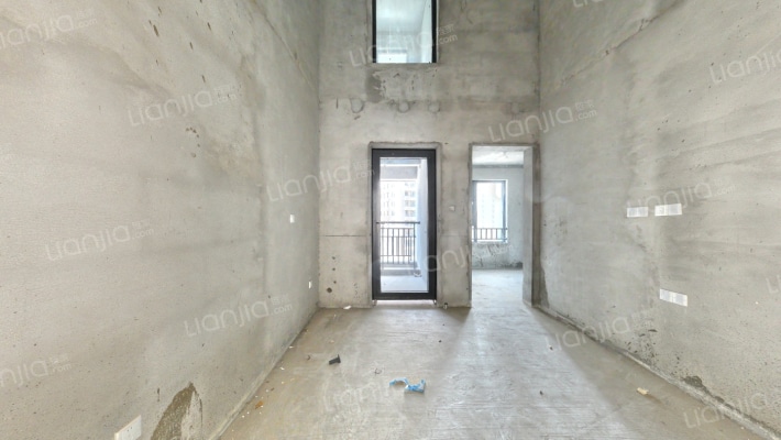 永恒理想中心二手房实景图