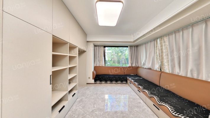招商中建顺义臻珑府二手房实景图