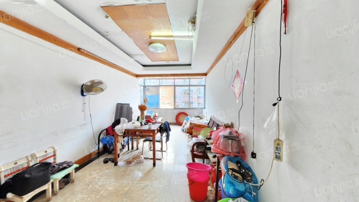 长江饭店宿舍二手房实景图