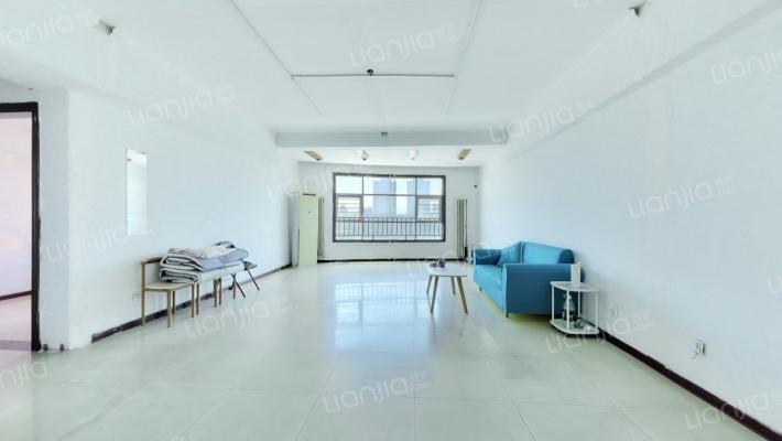 萨菲尔名邸二手房实景图