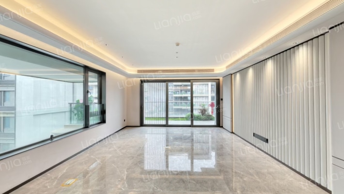 建发璞云二手房实景图