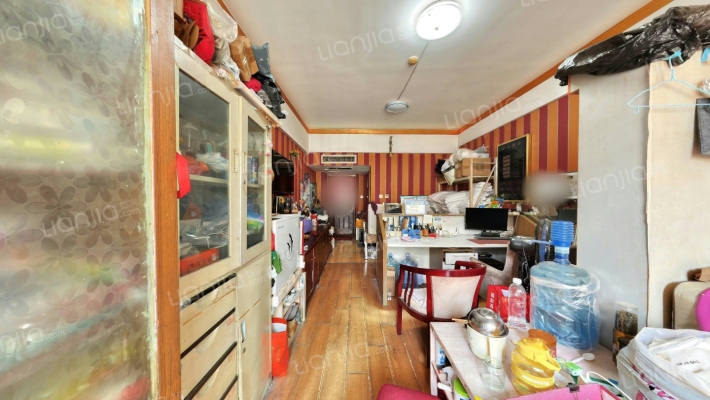 瑞贝卡酒店公寓二手房实景图