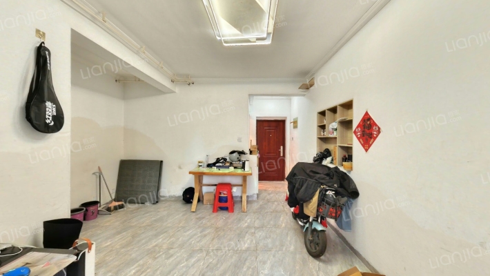西城兰苑A区二手房实景图